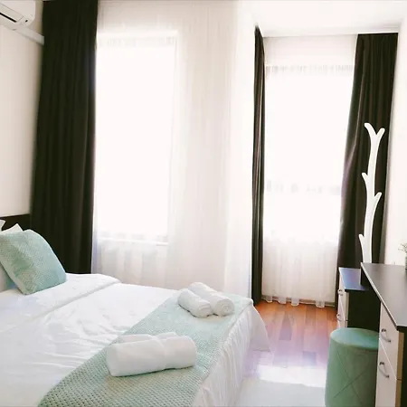 - Two Bedroom On The Apartament *