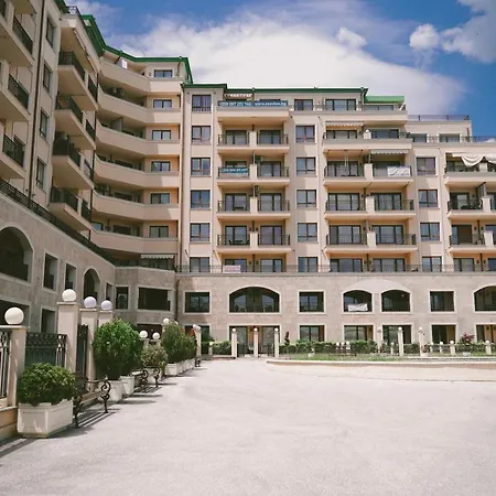 - Two Bedroom On The Apartment *