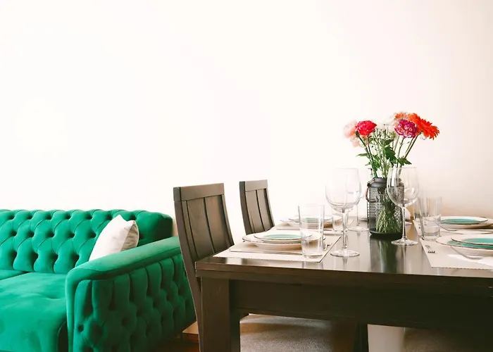 - Two Bedroom On The Apartmán Zlate písky