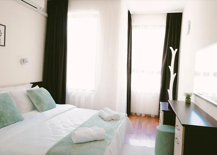 - Two Bedroom On The Apartmán *