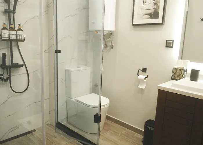 公寓 - Two Bedroom On The *